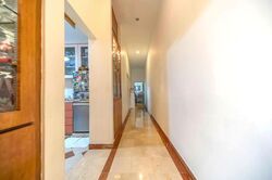 Parry Avenue (D19), Terrace #563320411